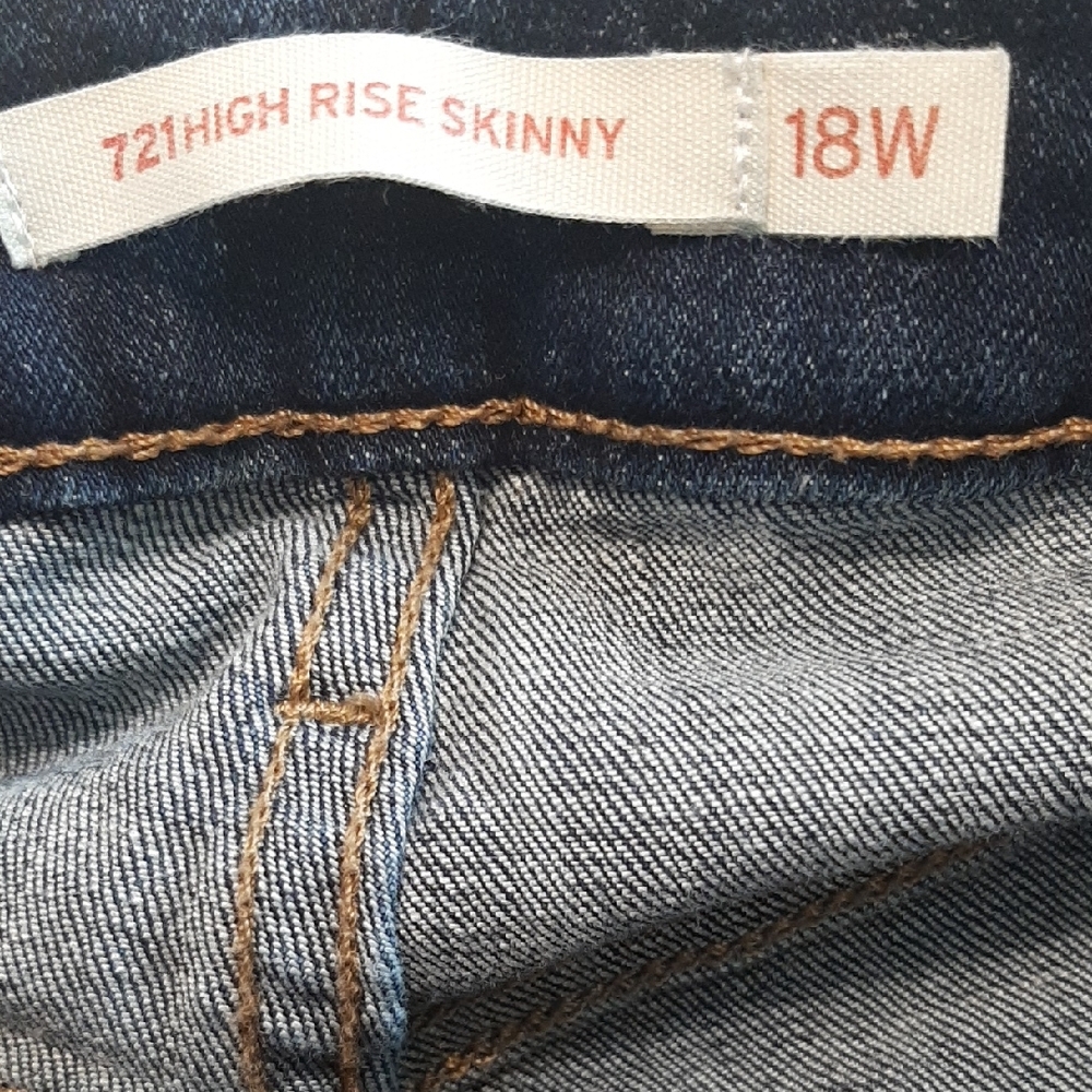 Levi's Women's 18 W 721 High Rise Skinny Jeans - Dark Blue - Picture 9 of 14